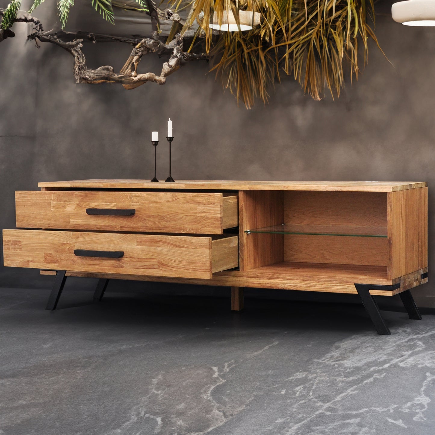 TV-Schrank "Luleälven", aus massiver Eiche, auf Metallbeinen